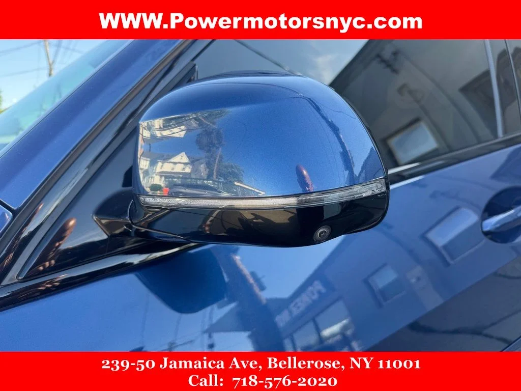 Used 2021 Blue BMW xDrive40i image 12