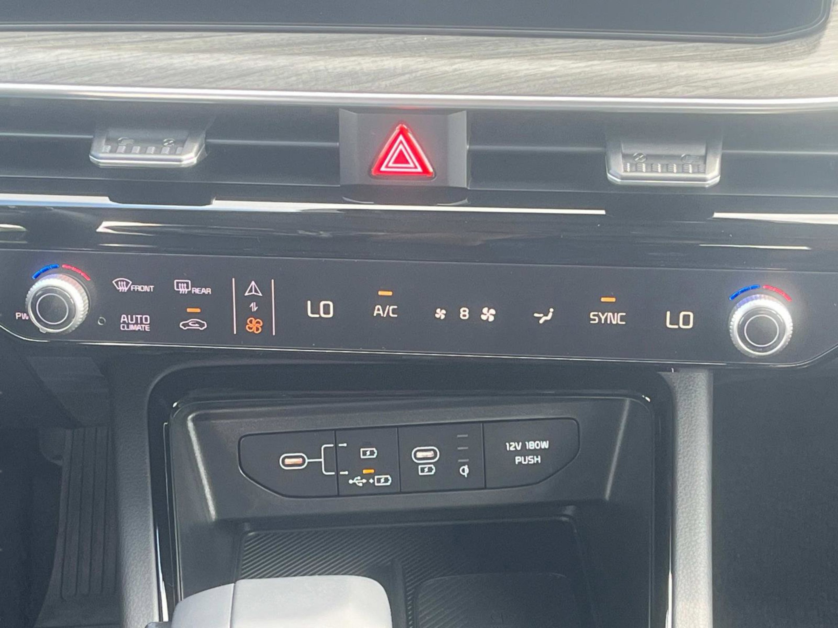 2025 Kia K5 EX - Photo 15