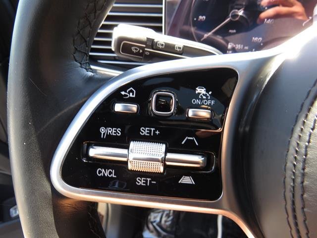 Certified Used 2022 Obsidian Black Metallic Mercedes-Benz Maybach GLS 600 image 12