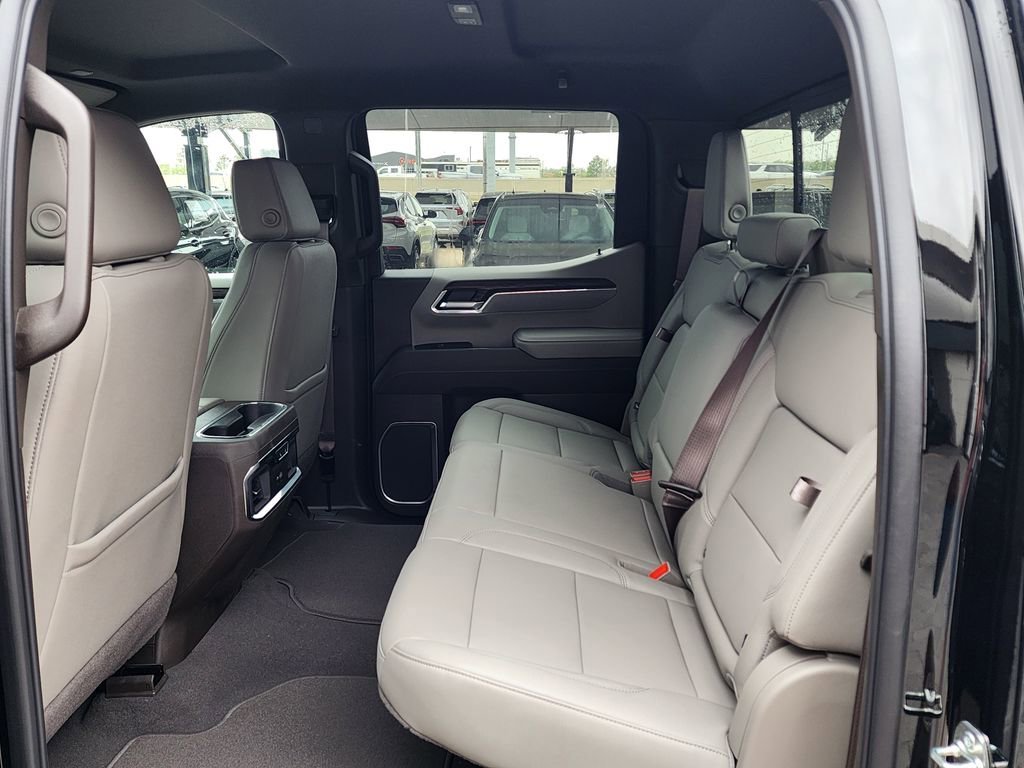 2026 GMC Sierra 1500 SLT - Photo 42