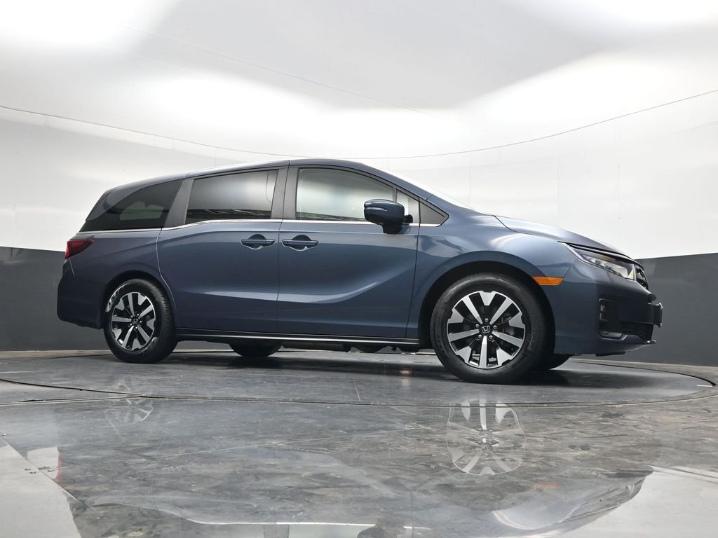 Used 2025  Honda EX-L image 29