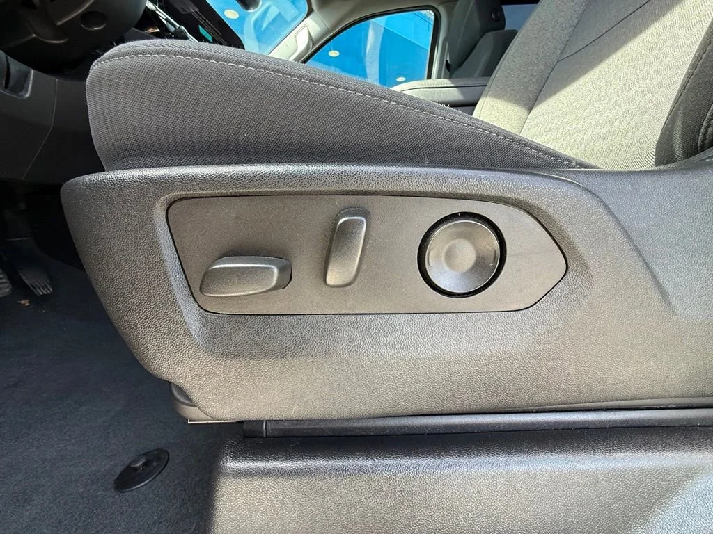 Used 2022 Glacier Blue Metallic Chevrolet RST image 33