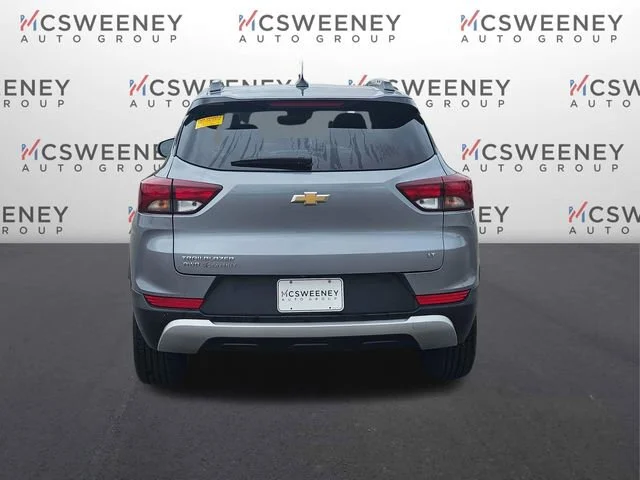 Used 2023 Sterling Gray Metallic Chevrolet LT image 4