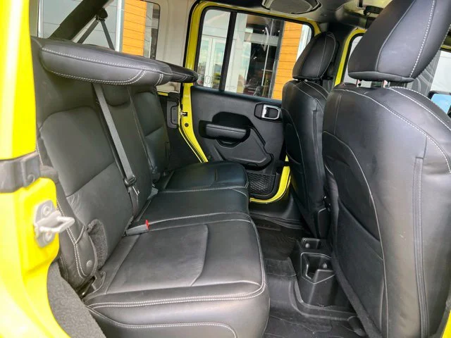 Used 2022  Jeep Unlimited High Tide image 31