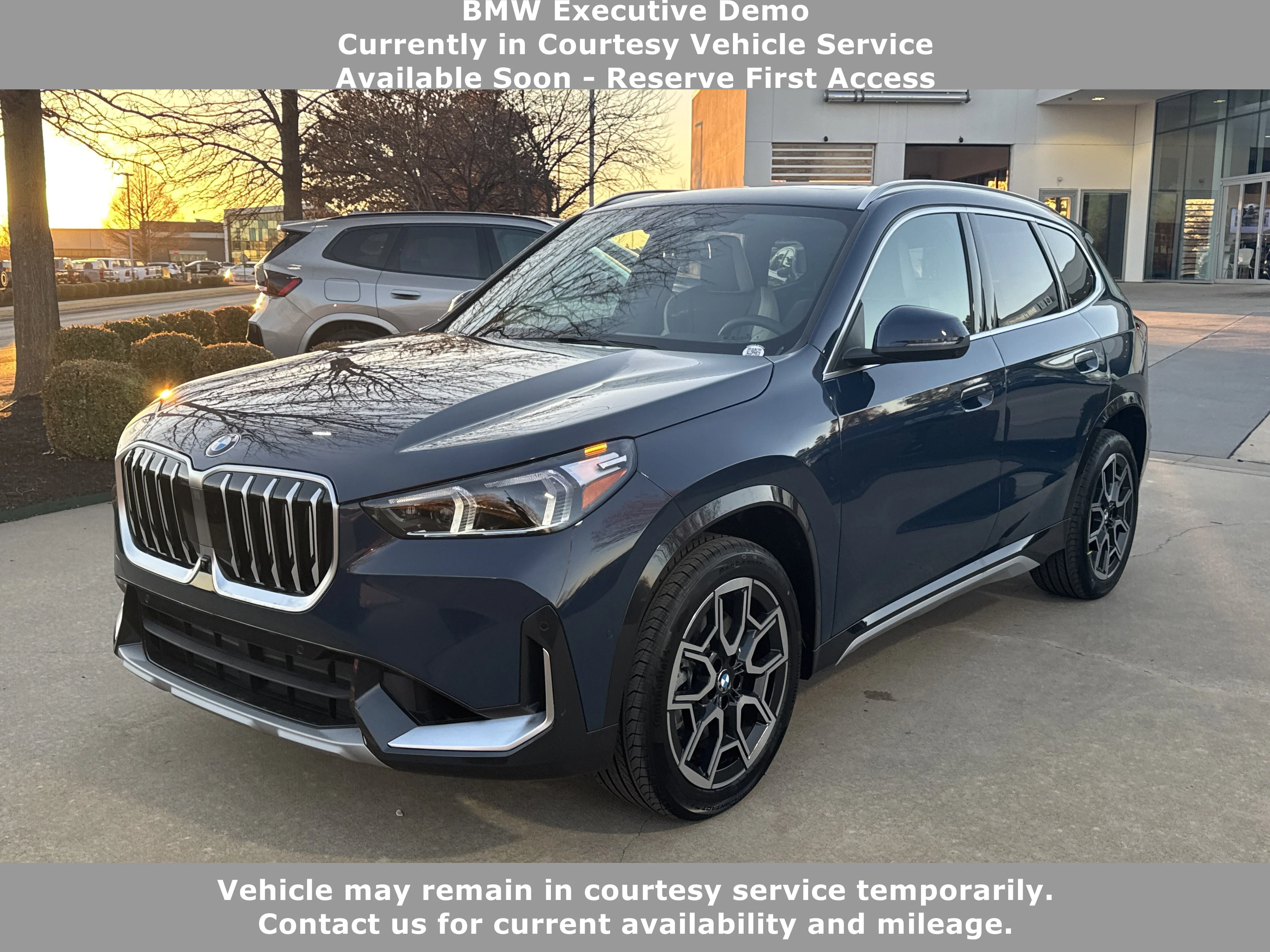 New 2026 0C7R Night Dusk Blue Metallic BMW xDrive28i image 1