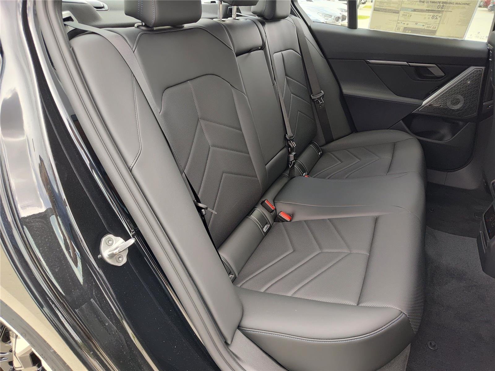 New 2027 Black Sapphire Metallic BMW 540i xDrive image 13