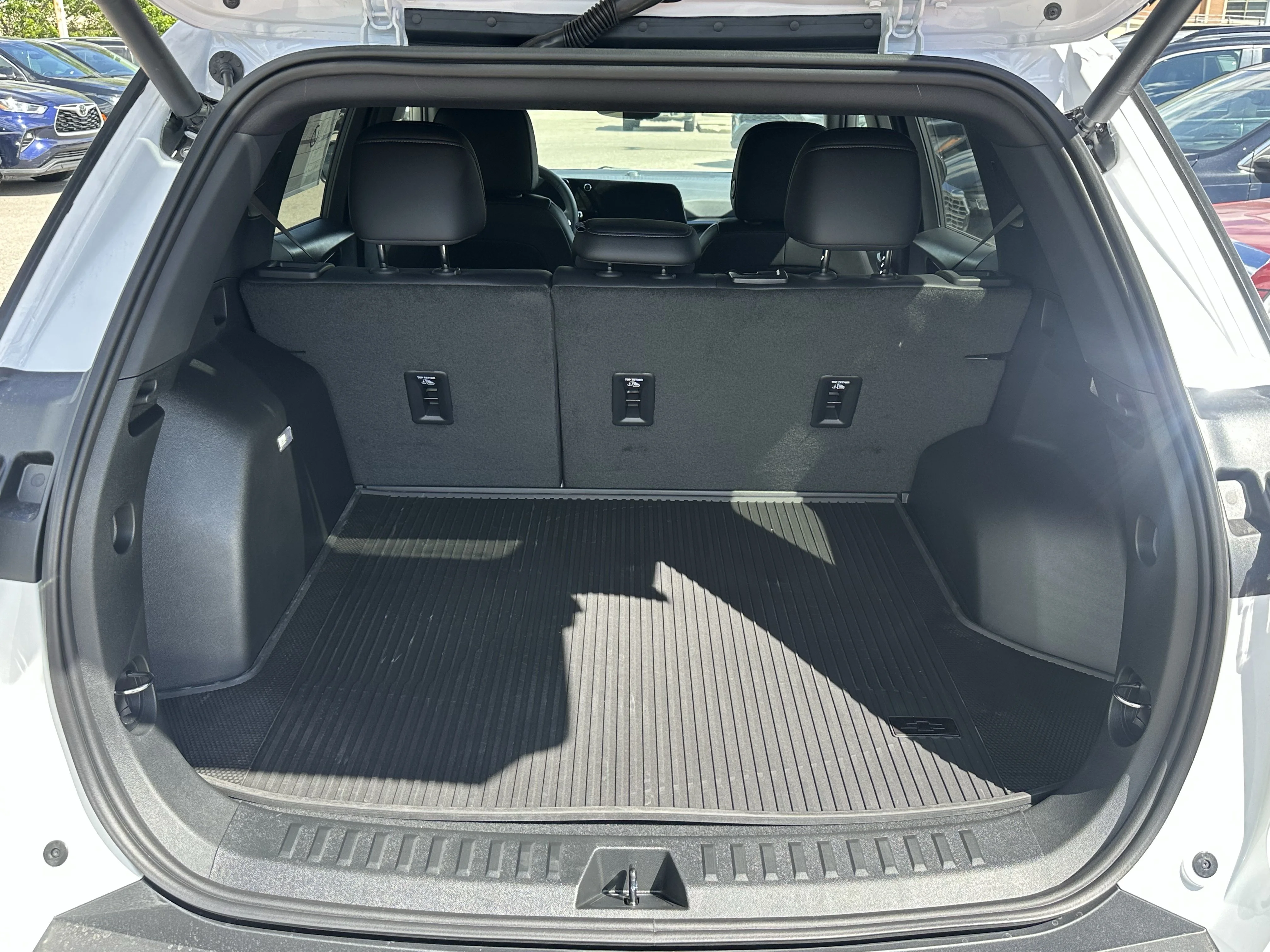 New 2026 Summit White Chevrolet AWD LT image 8