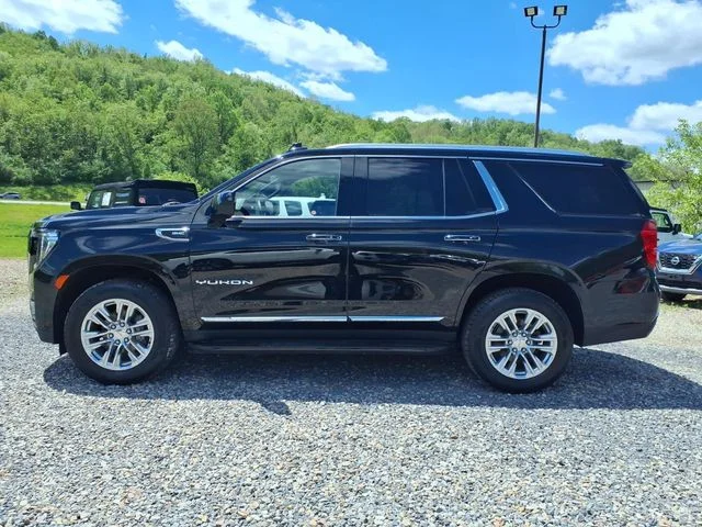 Used 2024 Black GMC SLT image 4