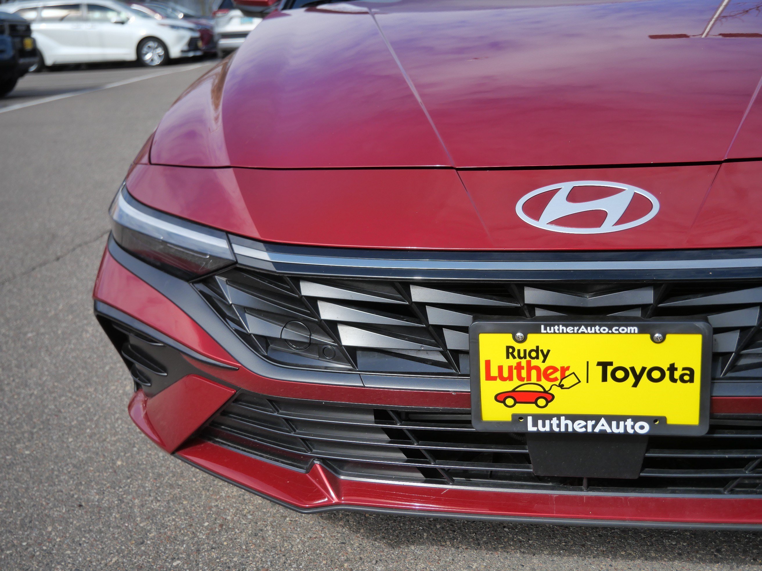 Used 2025 Ultimate Red Hyundai SEL Convenience image 16
