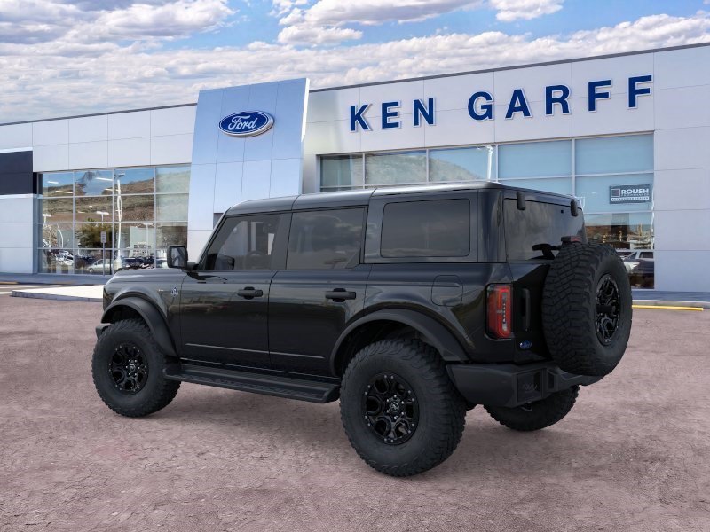 New 2026 Shadow Black Ford Outer Banks image 4