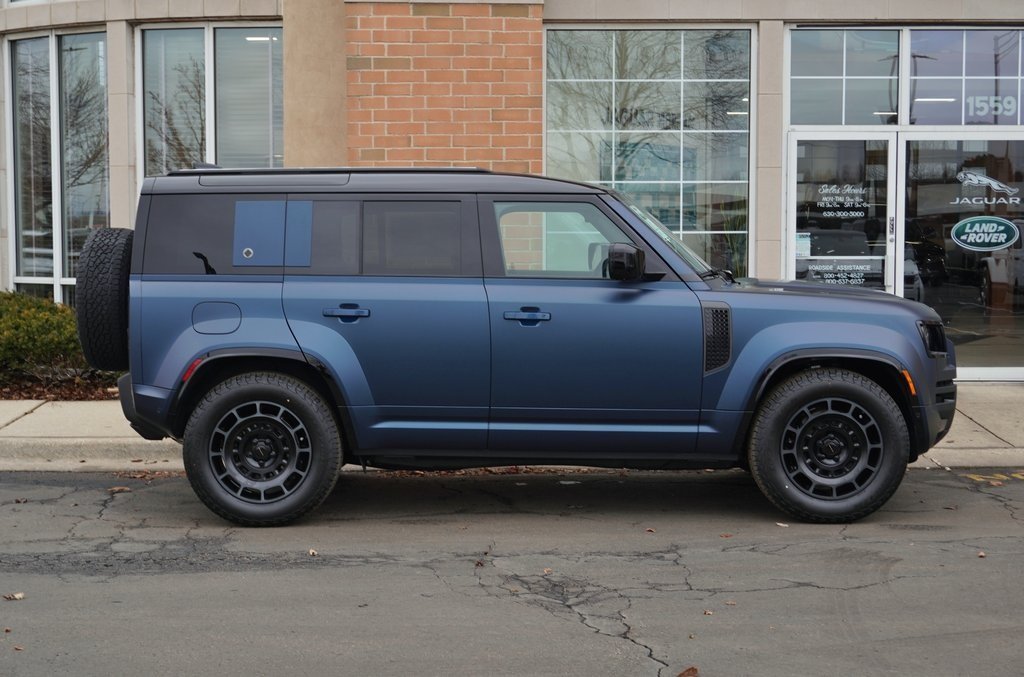 2026 LAND ROVER DEFENDER - Image 6