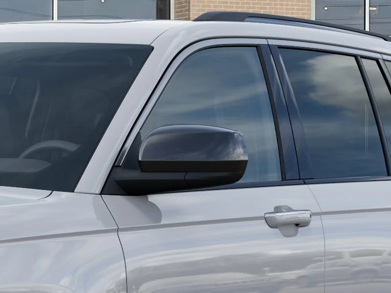 New 2026 Bright White Clear-Coat Exterior Paint Jeep Limited Reserve image 41