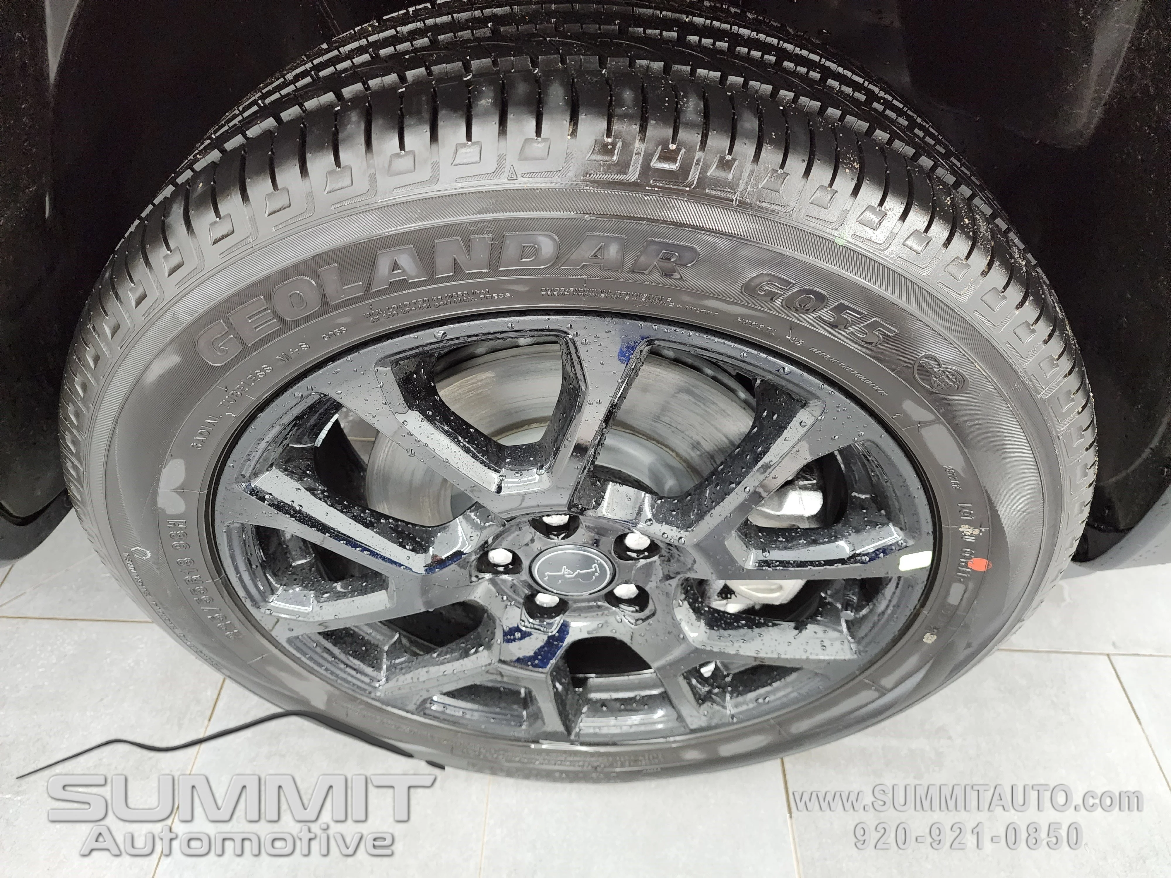 New 2026 Joose Exterior Paint Jeep Latitude image 3