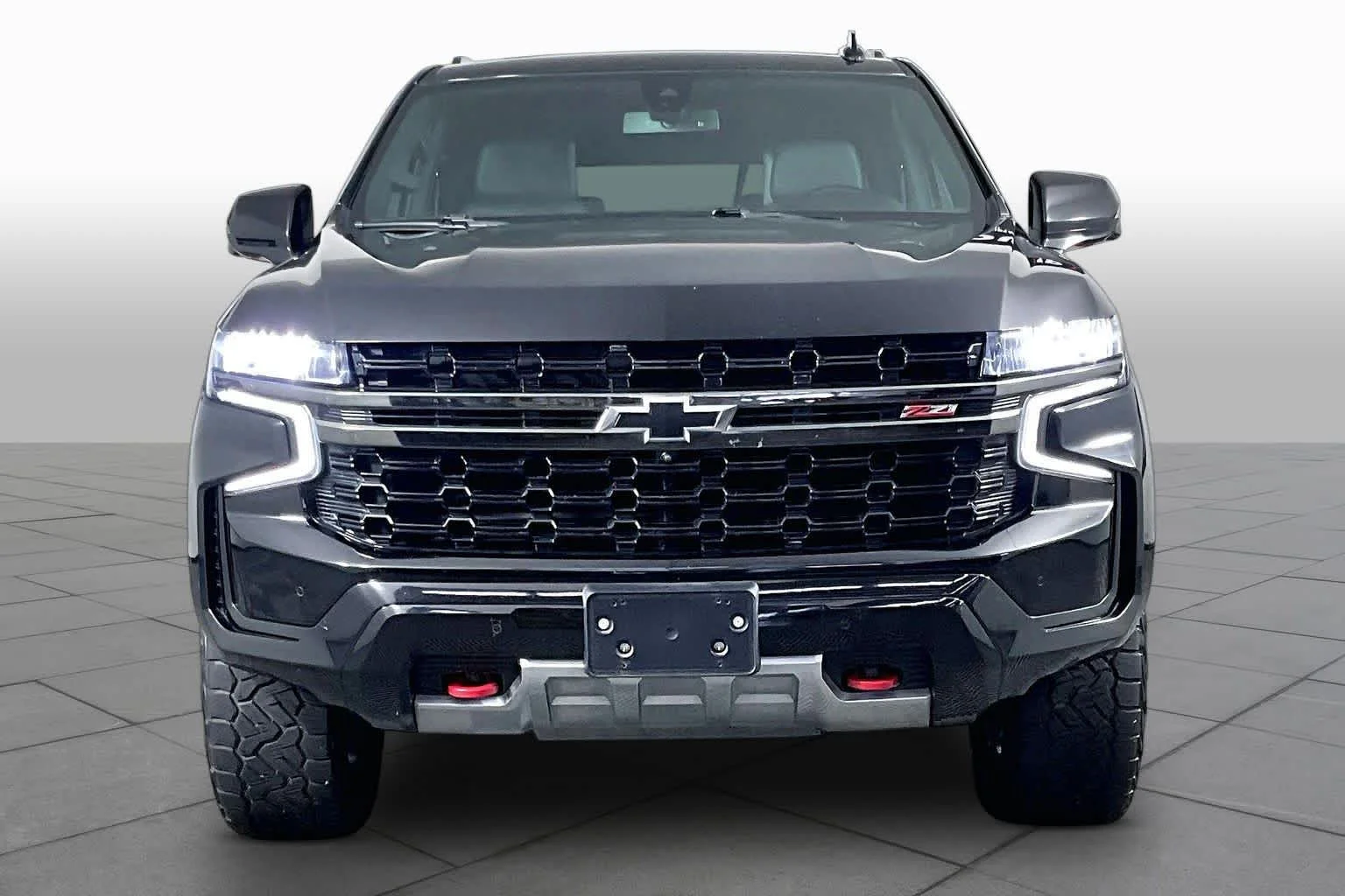 Used 2021 Black Chevrolet Z71 image 4