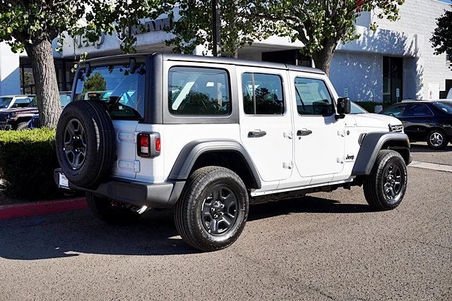 New 2026 Bright White Clear-Coat Exterior Paint Jeep Sport image 9