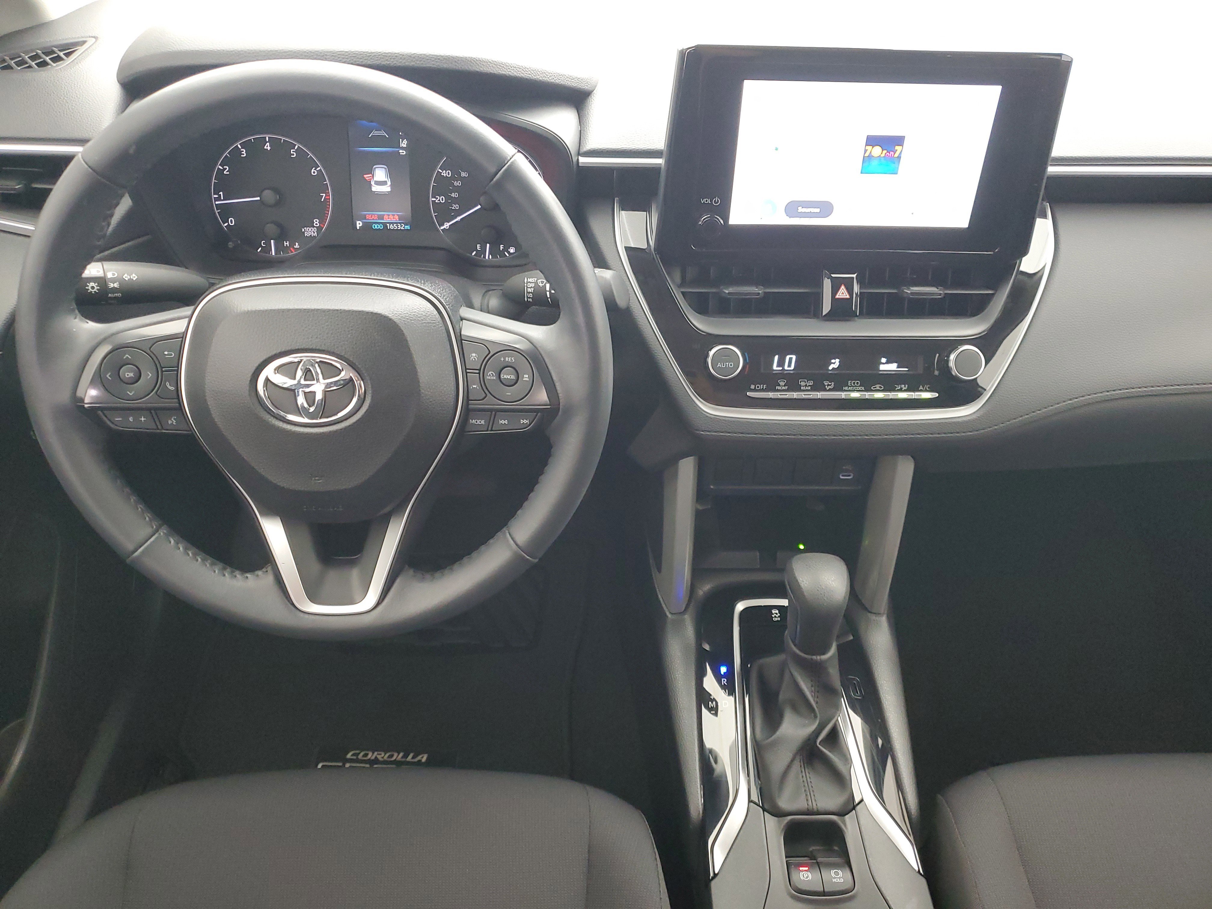 Used 2024 Wind Chill Pearl Toyota LE image 16