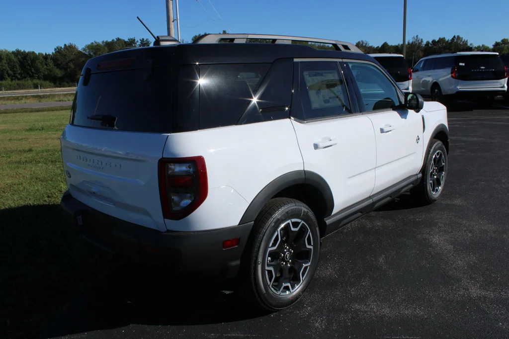 New 2026 Oxford White Ford Outer Banks® image 15