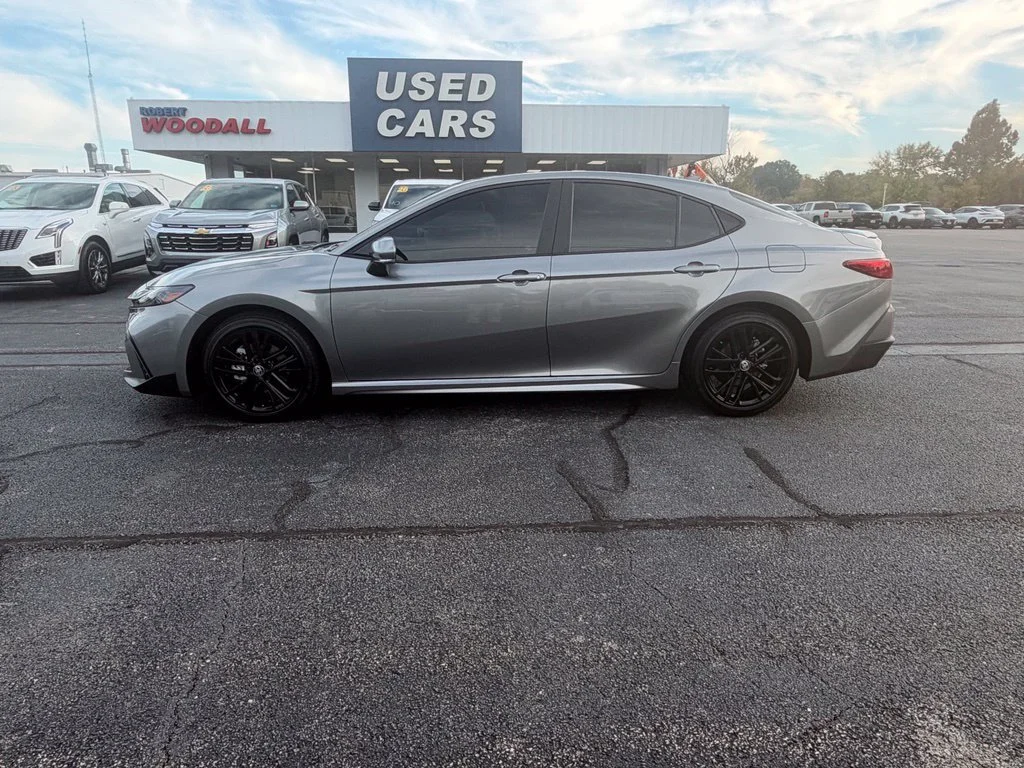 Used 2025 Gray Toyota LE image 4