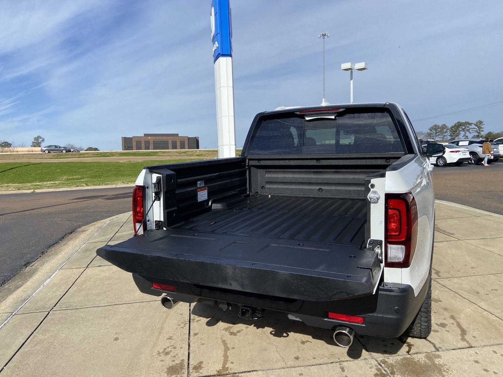 2026 Honda Ridgeline TrailSport - Photo 14