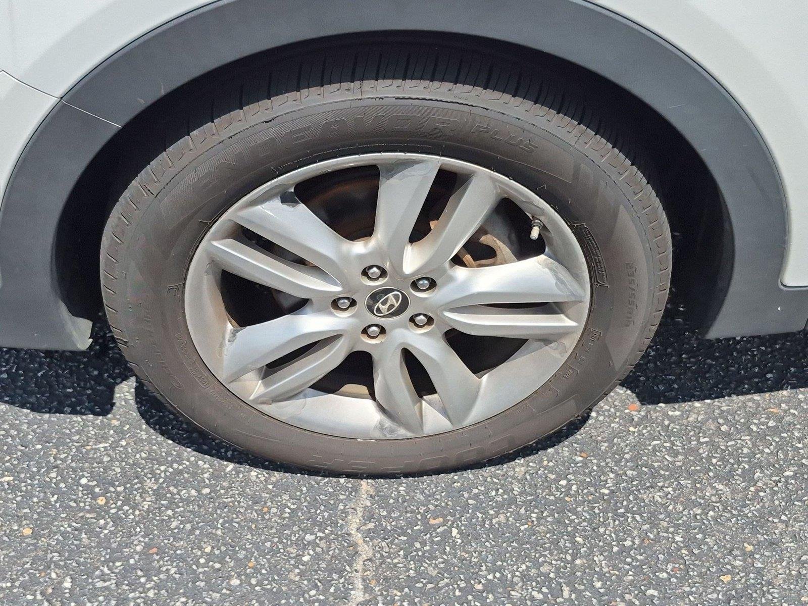 Used 2013 Frost White Pearl Hyundai 2.0T Sport image 9