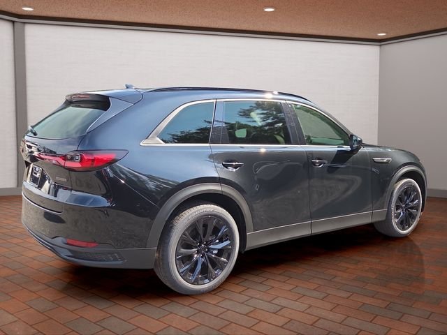 New 2026 Black Mazda 3.3 Turbo Premium image 3