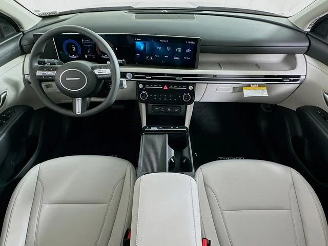 New 2026 Hyundai TUCSON HYBRID SEL