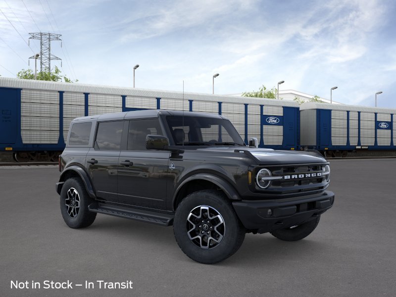 New 2026 Shadow Black Ford Outer Banks® image 7