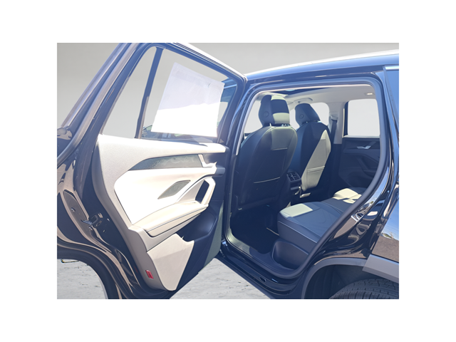 New 2026 Black Volkswagen 2.0T SE image 12