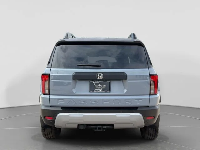 Used 2026  Honda RTL image 5