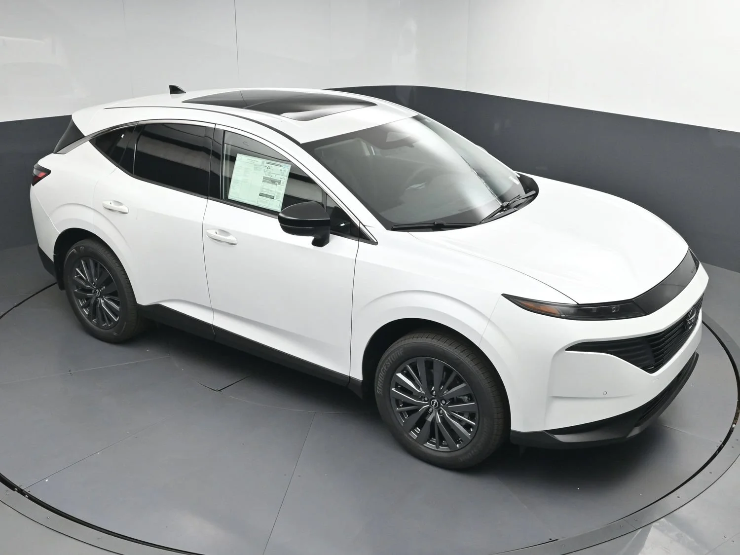 New 2026 Everest White Pearl TriCoat Nissan SL image 33