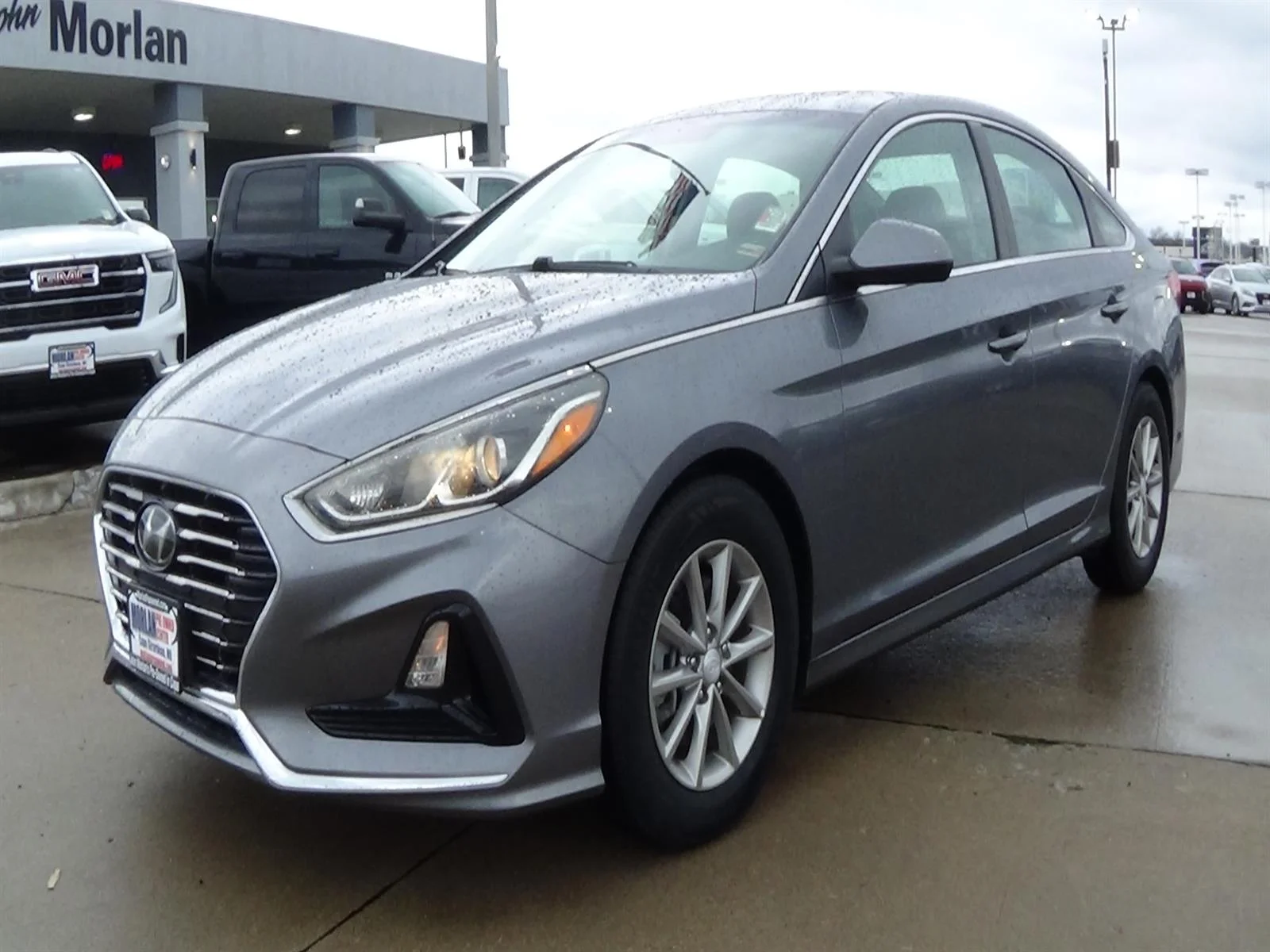 Used 2018 Machine Gray (2c) Hyundai Eco image 2