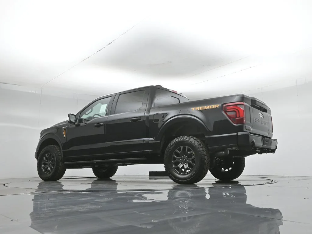 New 2026 Agate Black Metallic Ford Tremor image 56