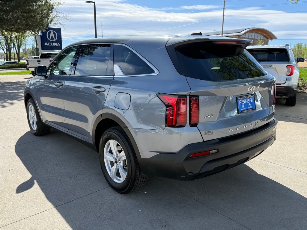 Used 2022 Silver Kia LX image 6