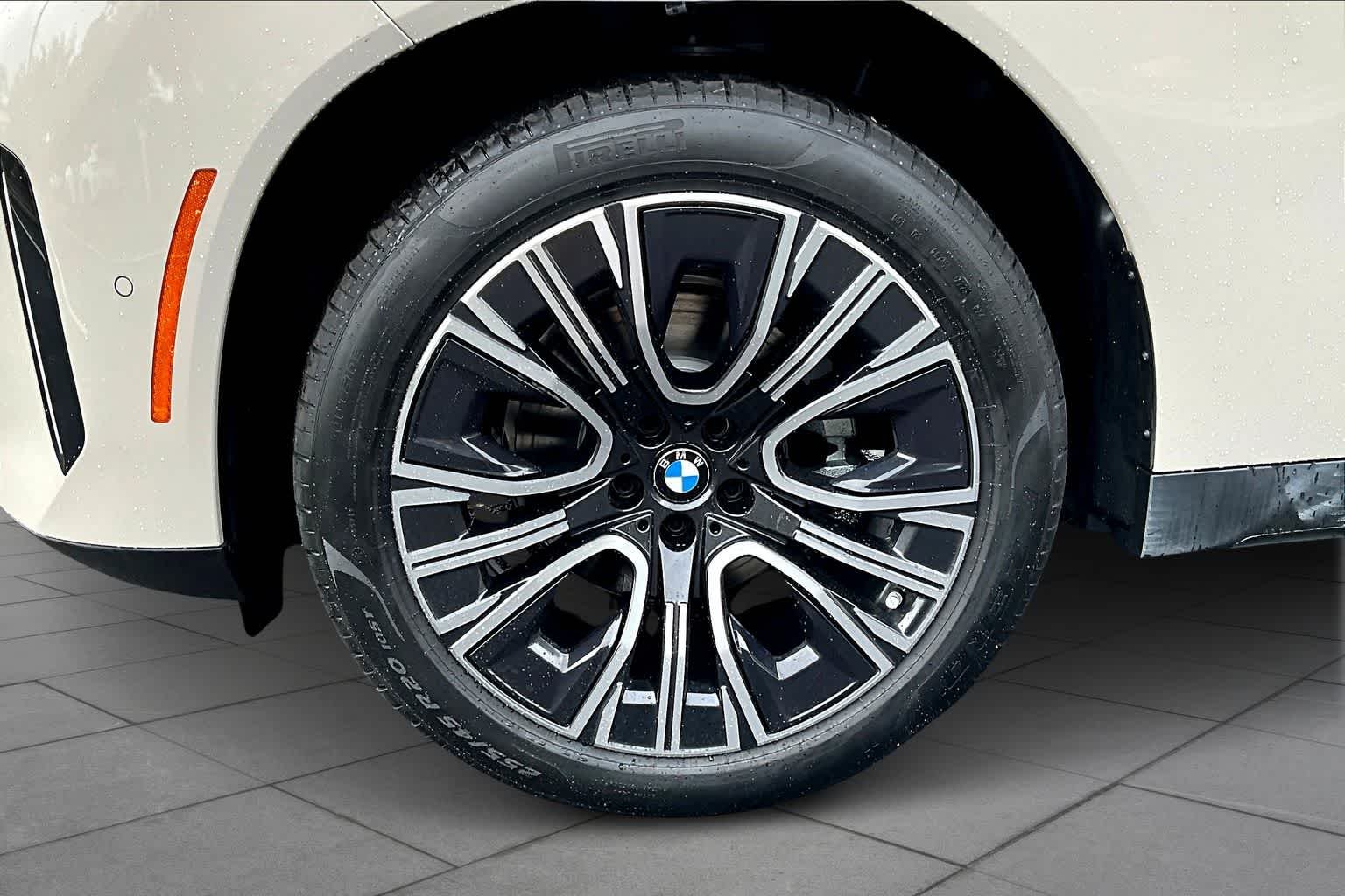 New 2026 Dune Grey Metallic BMW 30 xDrive image 11