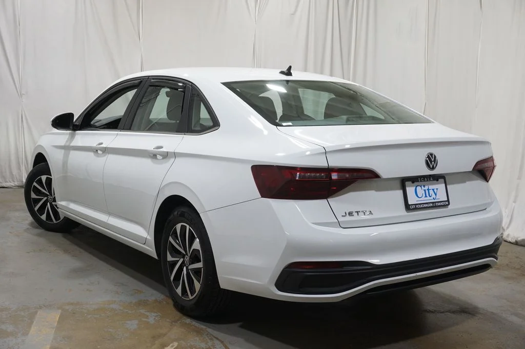 Certified Used 2023 White Volkswagen 1.5T S image 7
