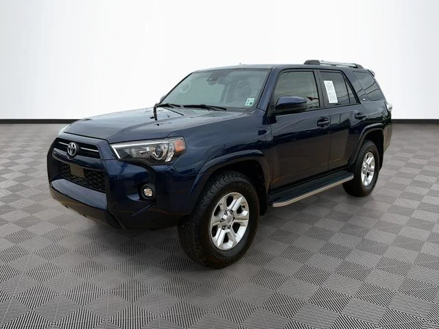 Certified Used 2022 Nautical Blue Metallic Toyota SR5 image 3