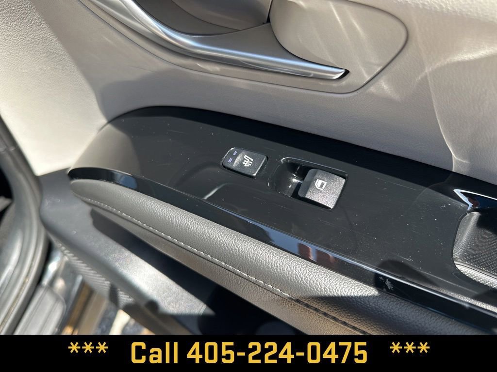 Used 2024  Hyundai Limited image 24