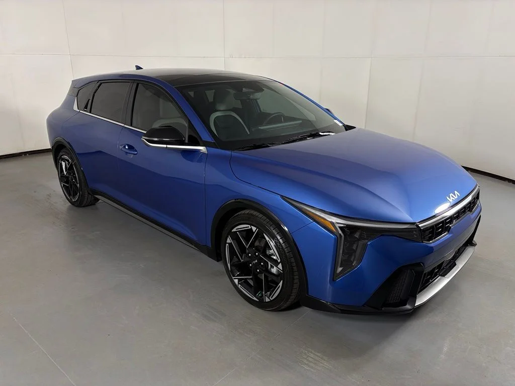 New 2026 Wave Blue Kia GT-Line image 2