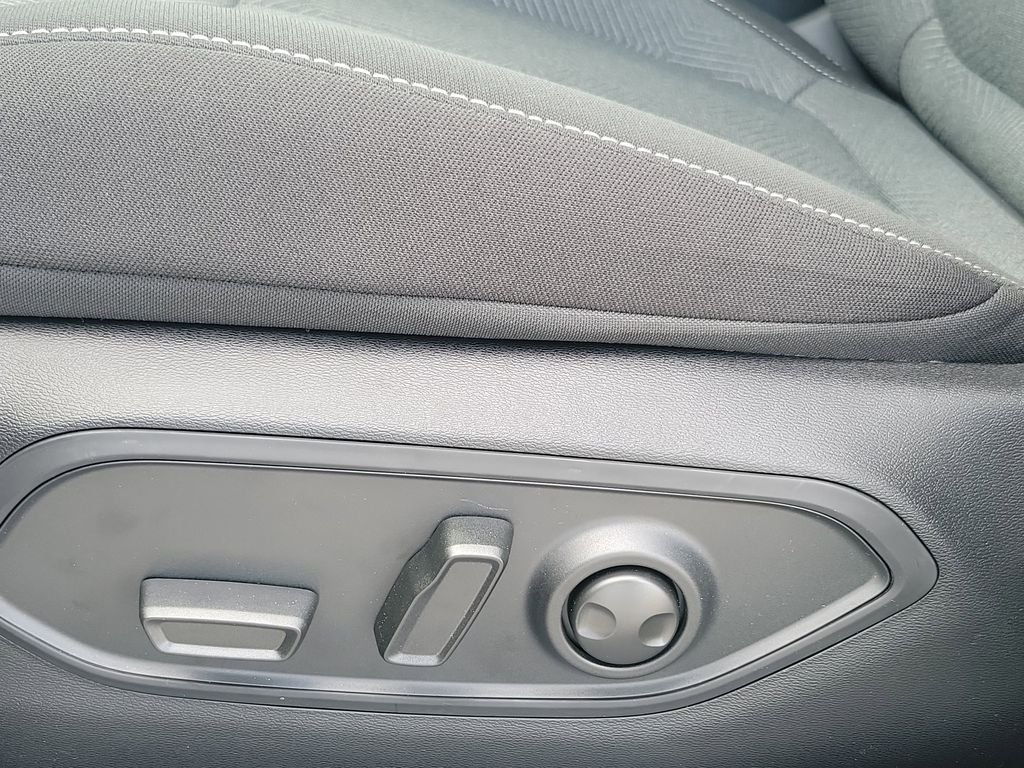 New 2026 Sting-Gray Clear-Coat Exterior Paint Jeep Laredo image 19