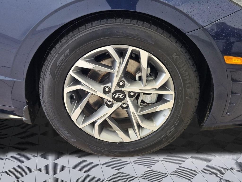 Used 2020 Stormy Blue Hyundai SEL image 30
