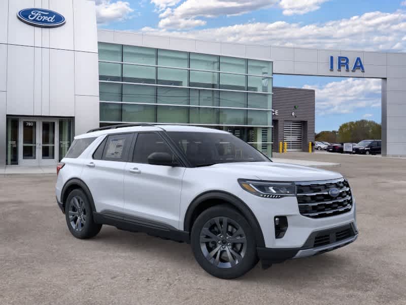 New 2026 Space White Metallic Ford Active image 7