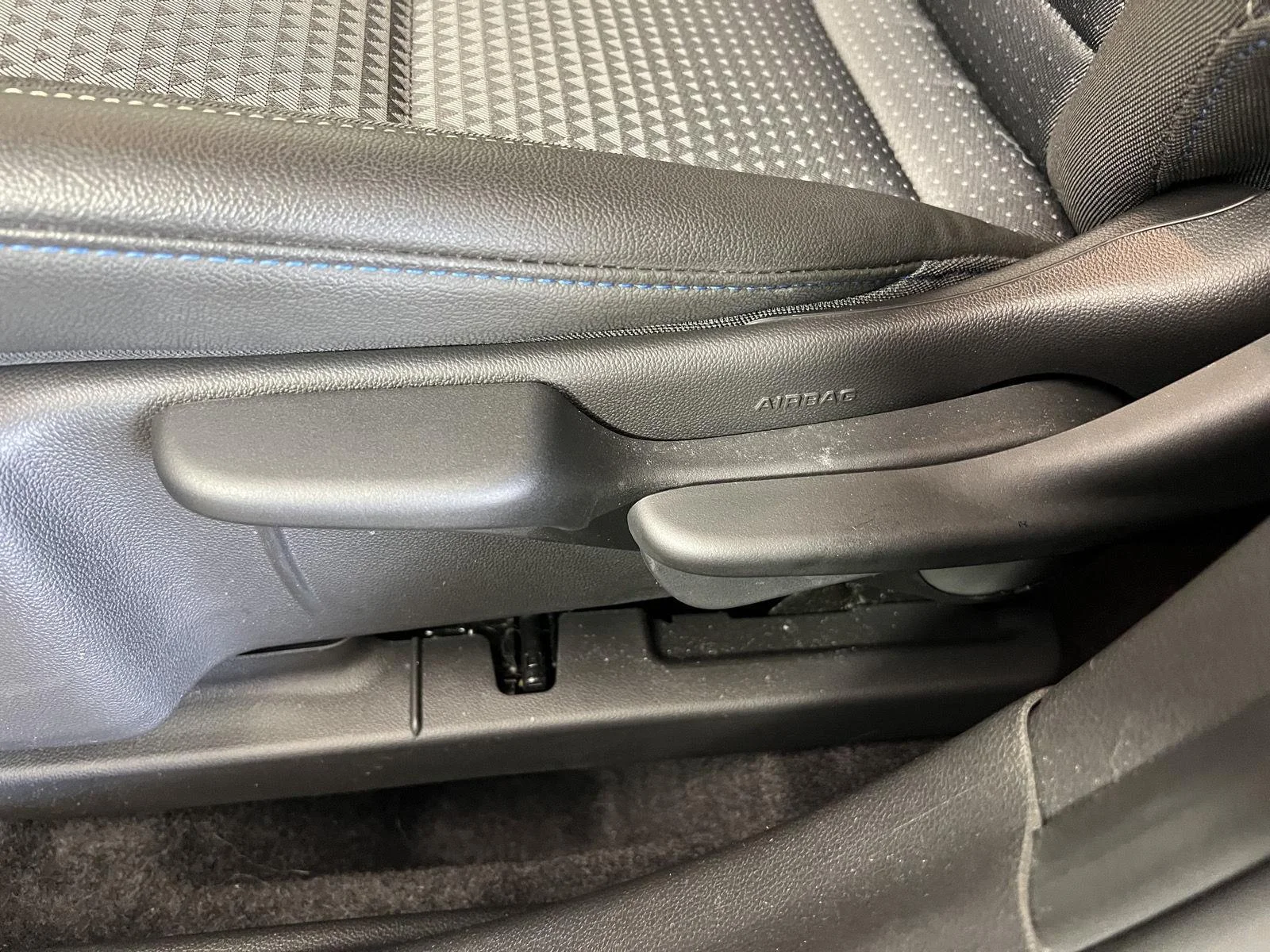 Used 2025 Cypress Gray Chevrolet LT image 5