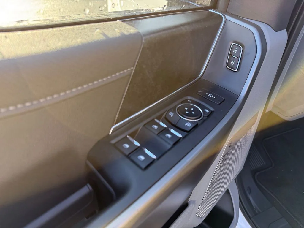 2026 Ford F-350 Super Duty XLT - Photo 11