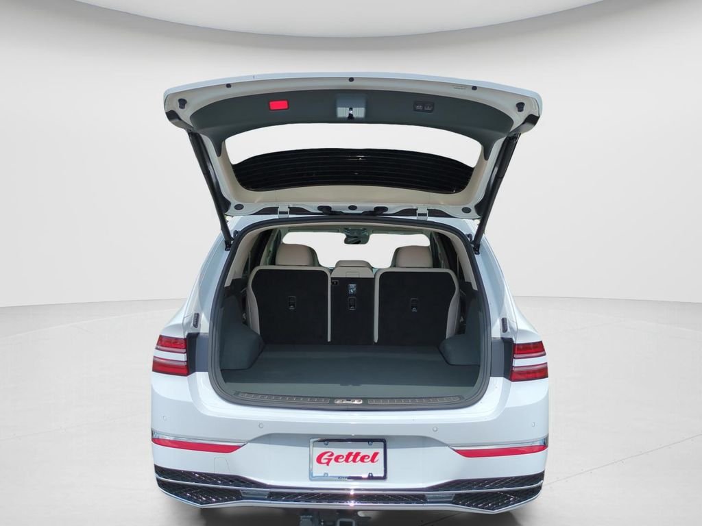 New 2026 White Genesis 2.5T SELECT image 9