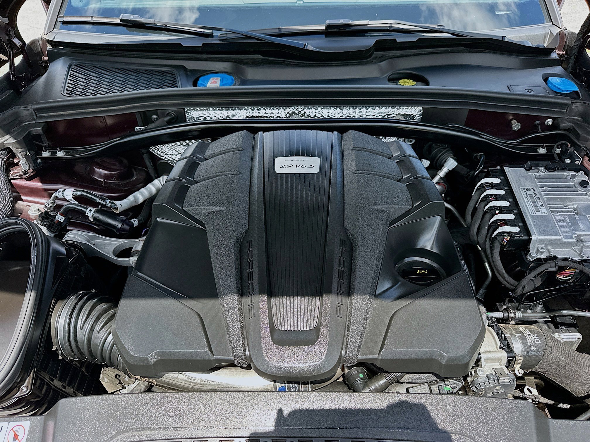 2024 Porsche Macan S - Photo 35