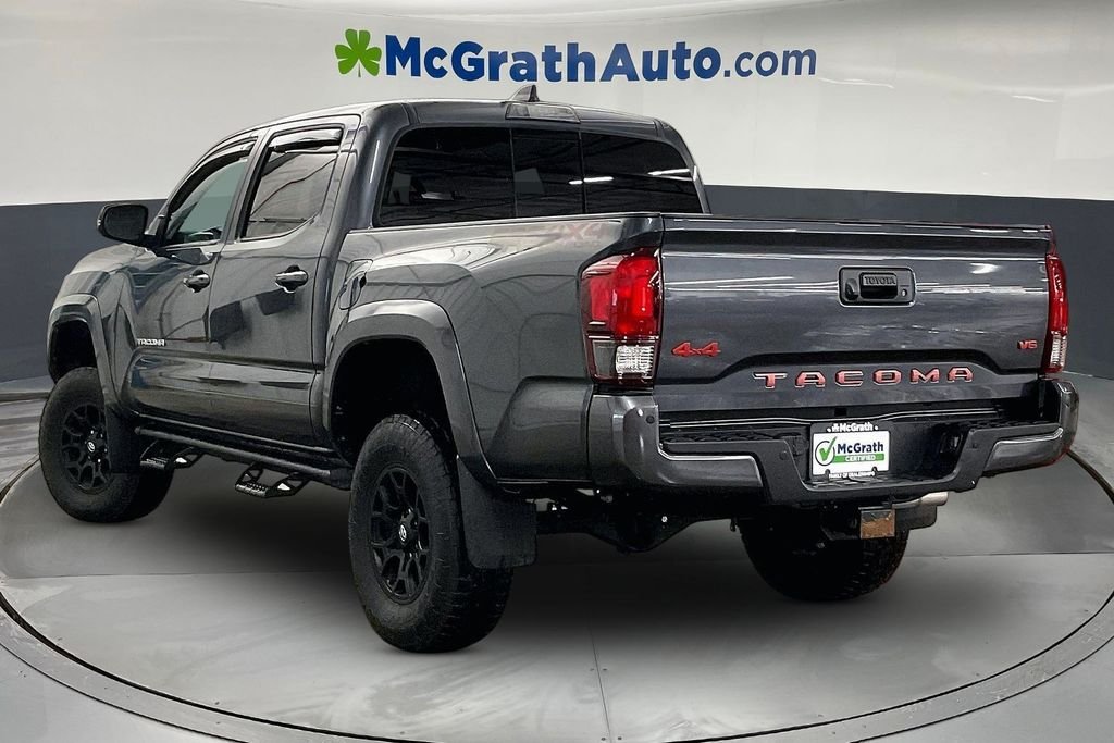 Used 2022 Gray Toyota SR5 image 4