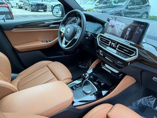 Used 2023 Jet Black BMW xDrive30i image 25