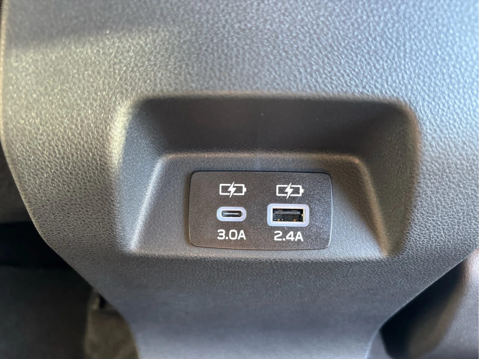 New 2026 Ice Silver Metallic Subaru Premium image 24