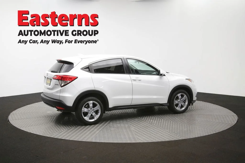 Used 2022 White Honda LX image 39