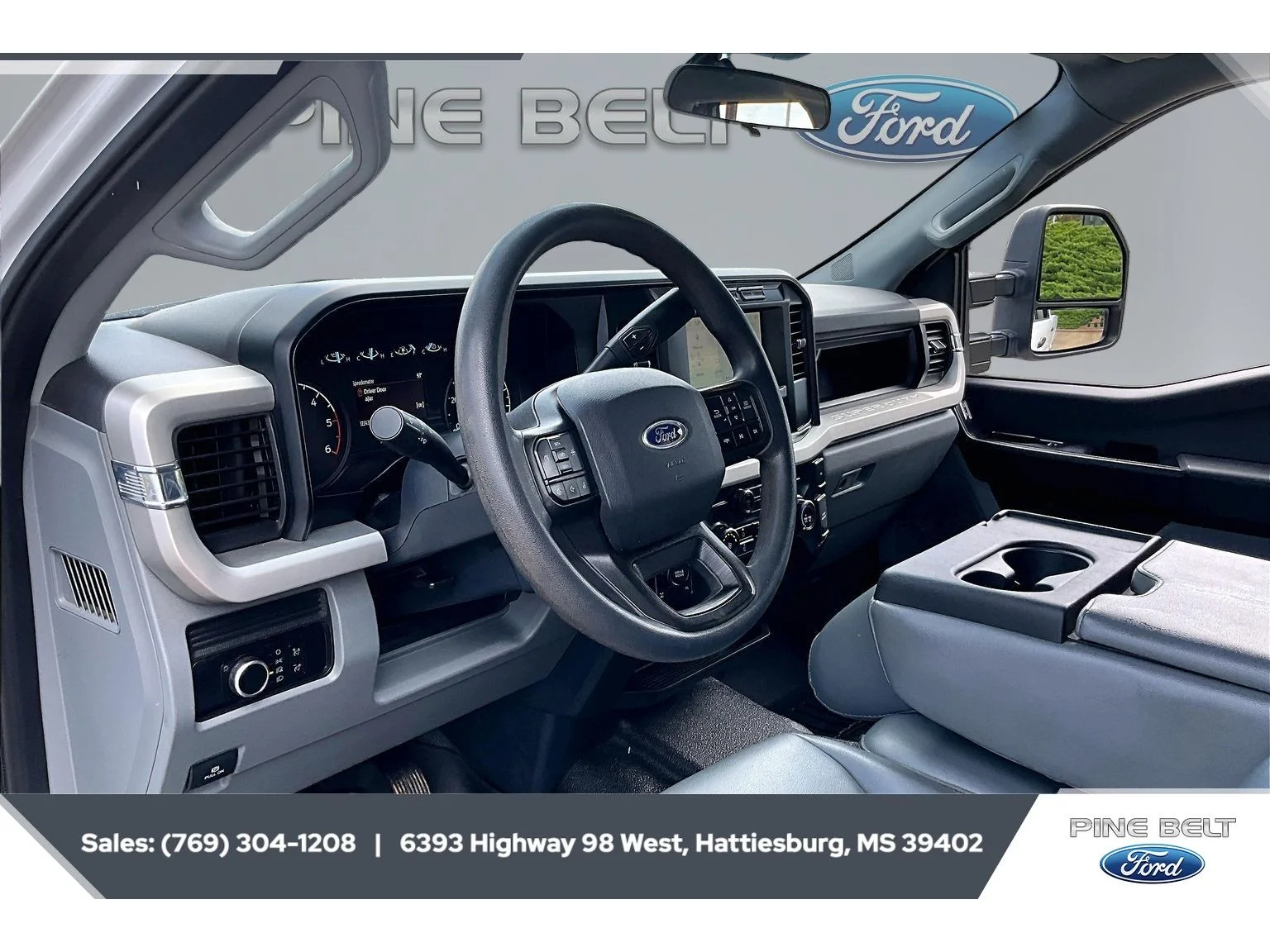 Used 2023 Oxford White Ford XL image 13